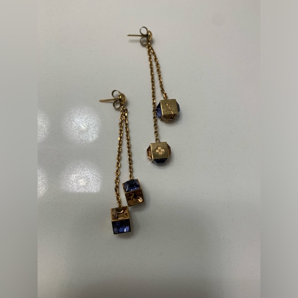 Authentic Louis Vuitton gamble drop earrings.